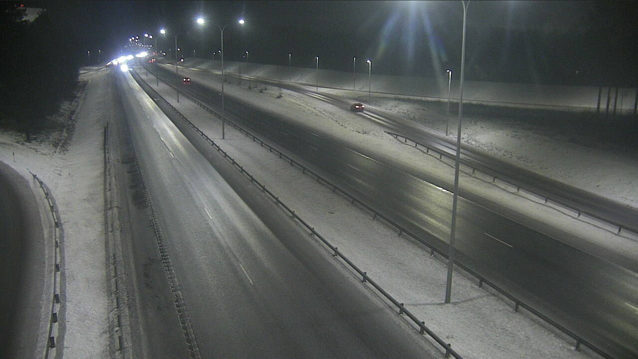 Weather Camera Image Väg 4 Uleåborg, Isko, Oulu, Pohjois-Pohjanmaa