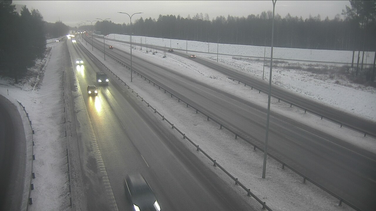 Weather Camera Image Road 4 Oulu, Isko, Oulu, Pohjois-Pohjanmaa