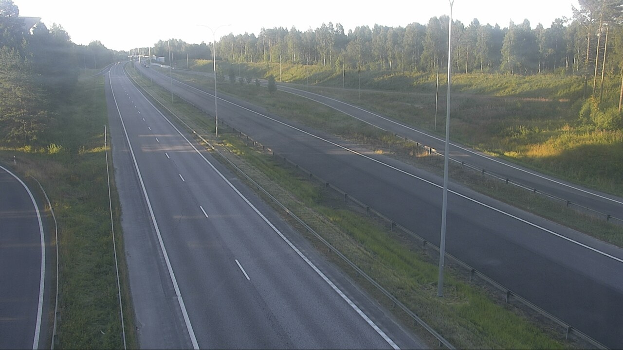 Weather Camera Image Väg 4 Uleåborg, Isko, Oulu, Pohjois-Pohjanmaa