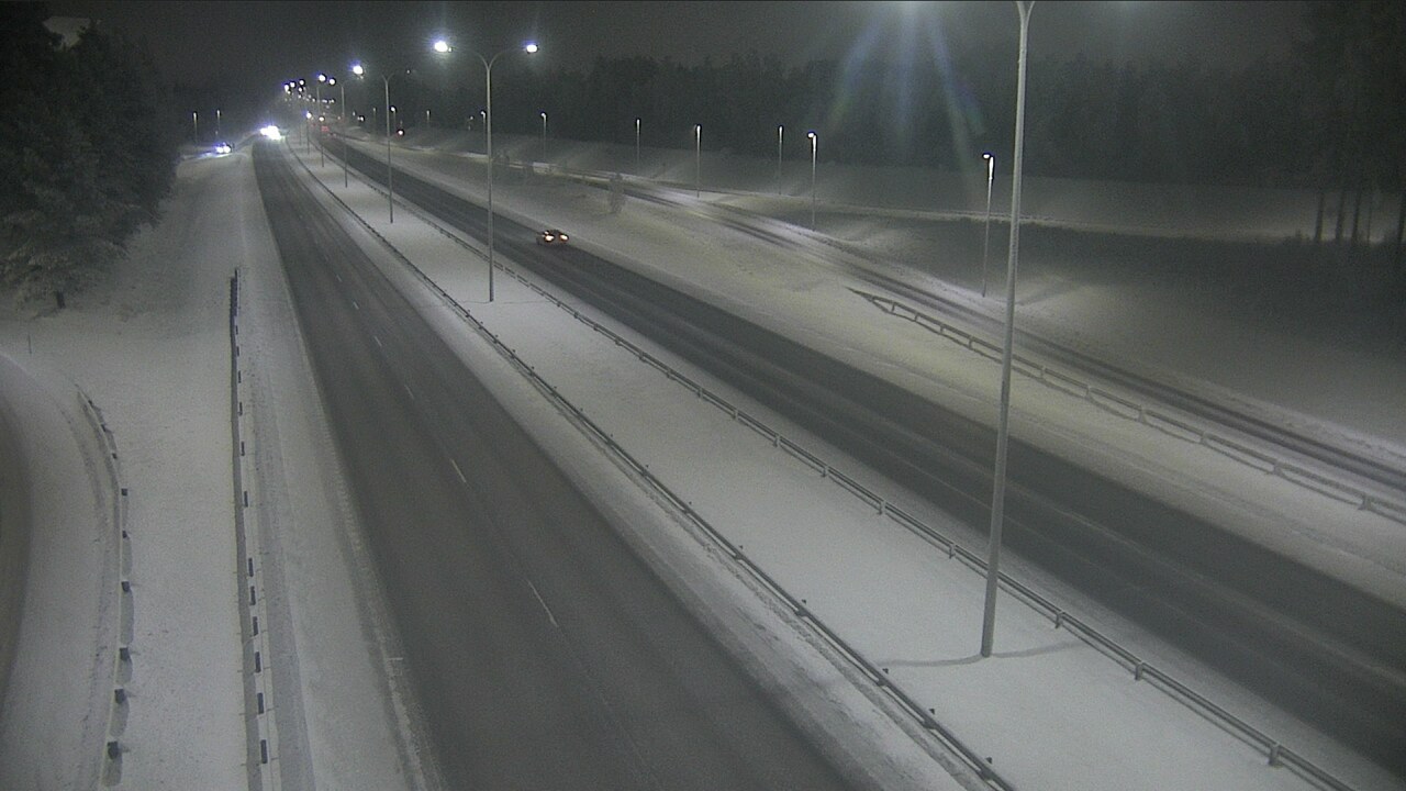 Weather Camera Image Road 4 Oulu, Isko, Oulu, Pohjois-Pohjanmaa