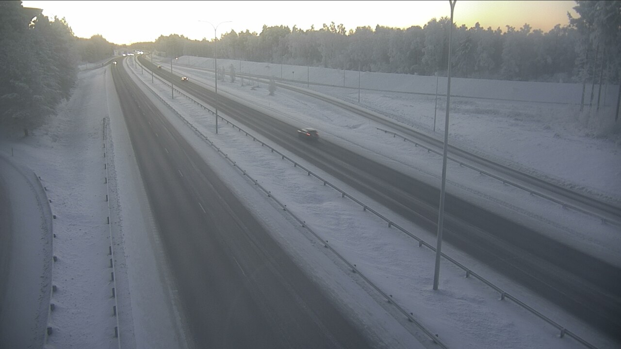 Weather Camera Image Road 4 Oulu, Isko, Oulu, Pohjois-Pohjanmaa