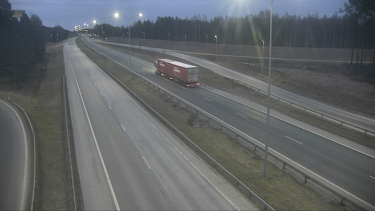 Weather Camera Image Väg 4 Uleåborg, Isko, Oulu, Pohjois-Pohjanmaa