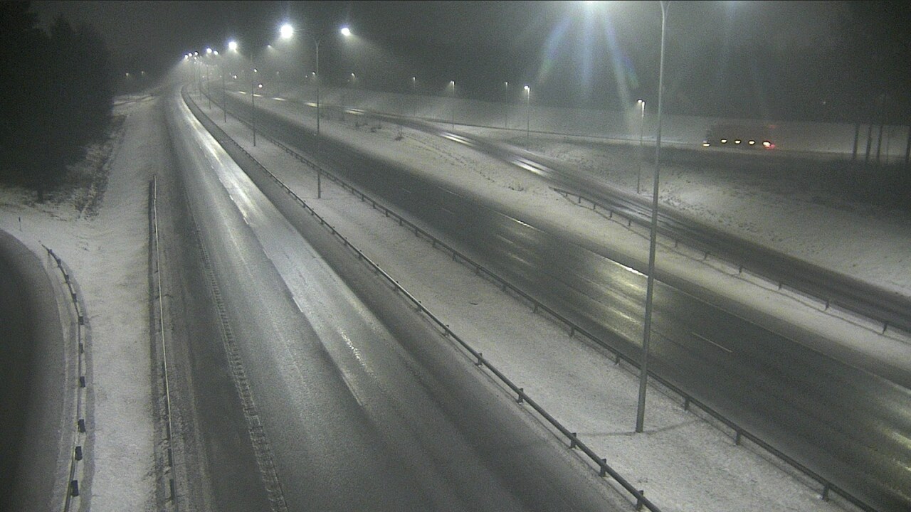 Weather Camera Image Väg 4 Uleåborg, Isko, Oulu, Pohjois-Pohjanmaa