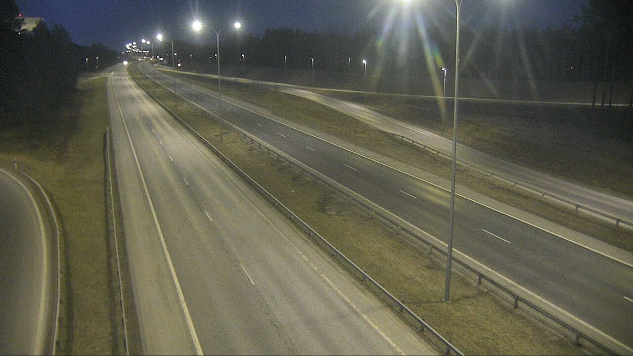 Weather Camera Image Väg 4 Uleåborg, Isko, Oulu, Pohjois-Pohjanmaa
