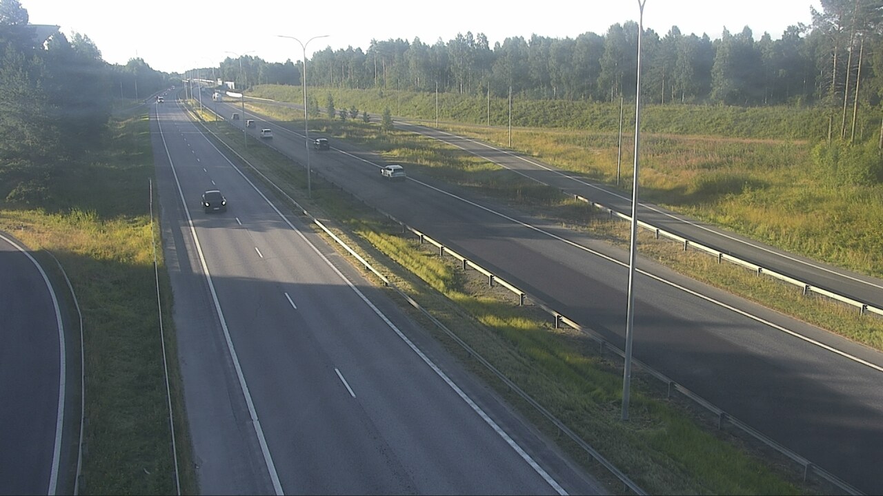 Weather Camera Image Väg 4 Uleåborg, Isko, Oulu, Pohjois-Pohjanmaa