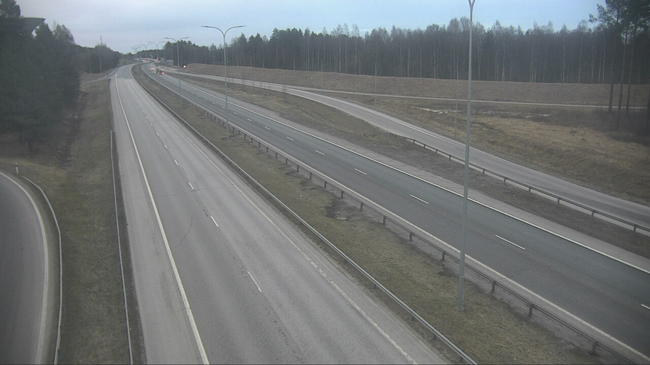 Weather Camera Image Väg 4 Uleåborg, Isko, Oulu, Pohjois-Pohjanmaa