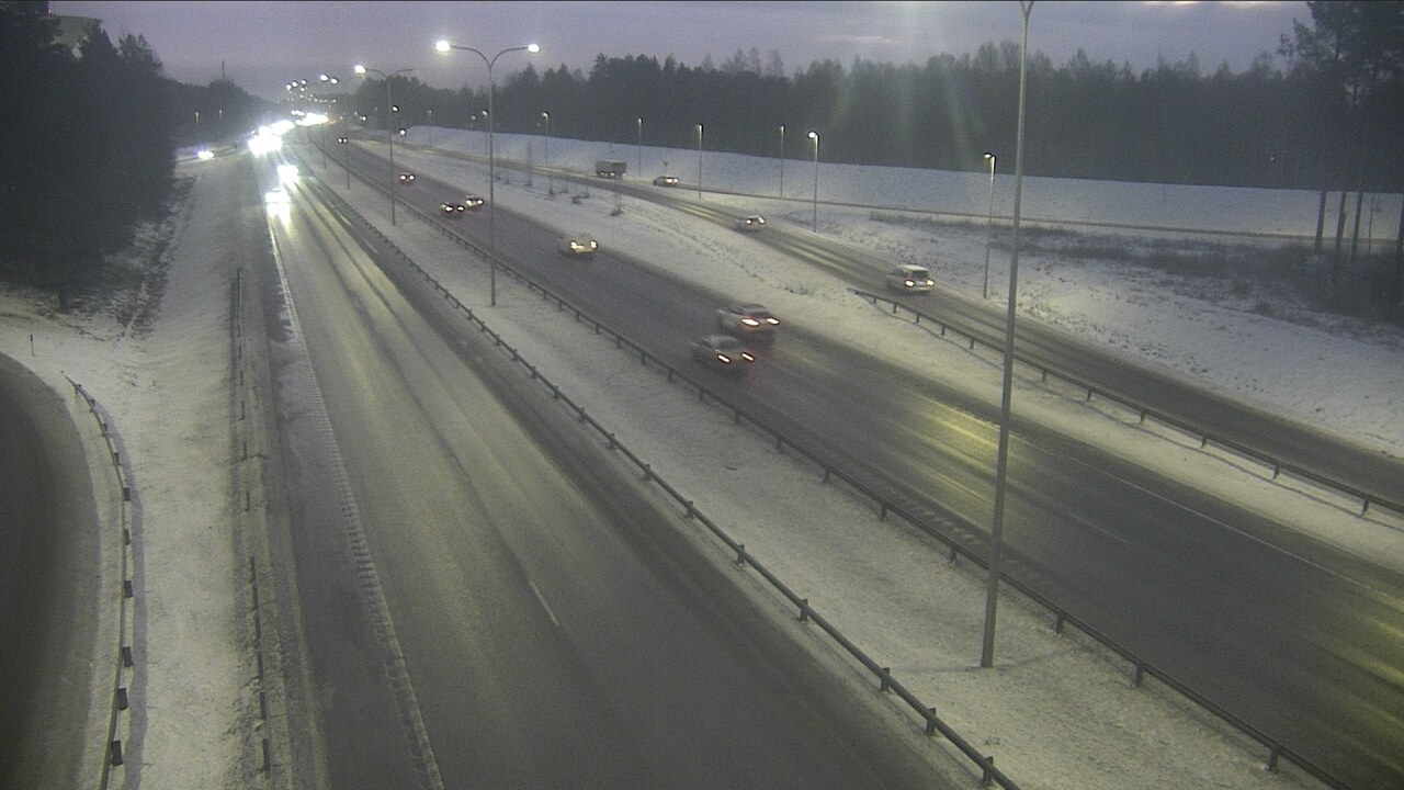 Weather Camera Image Road 4 Oulu, Isko, Oulu, Pohjois-Pohjanmaa