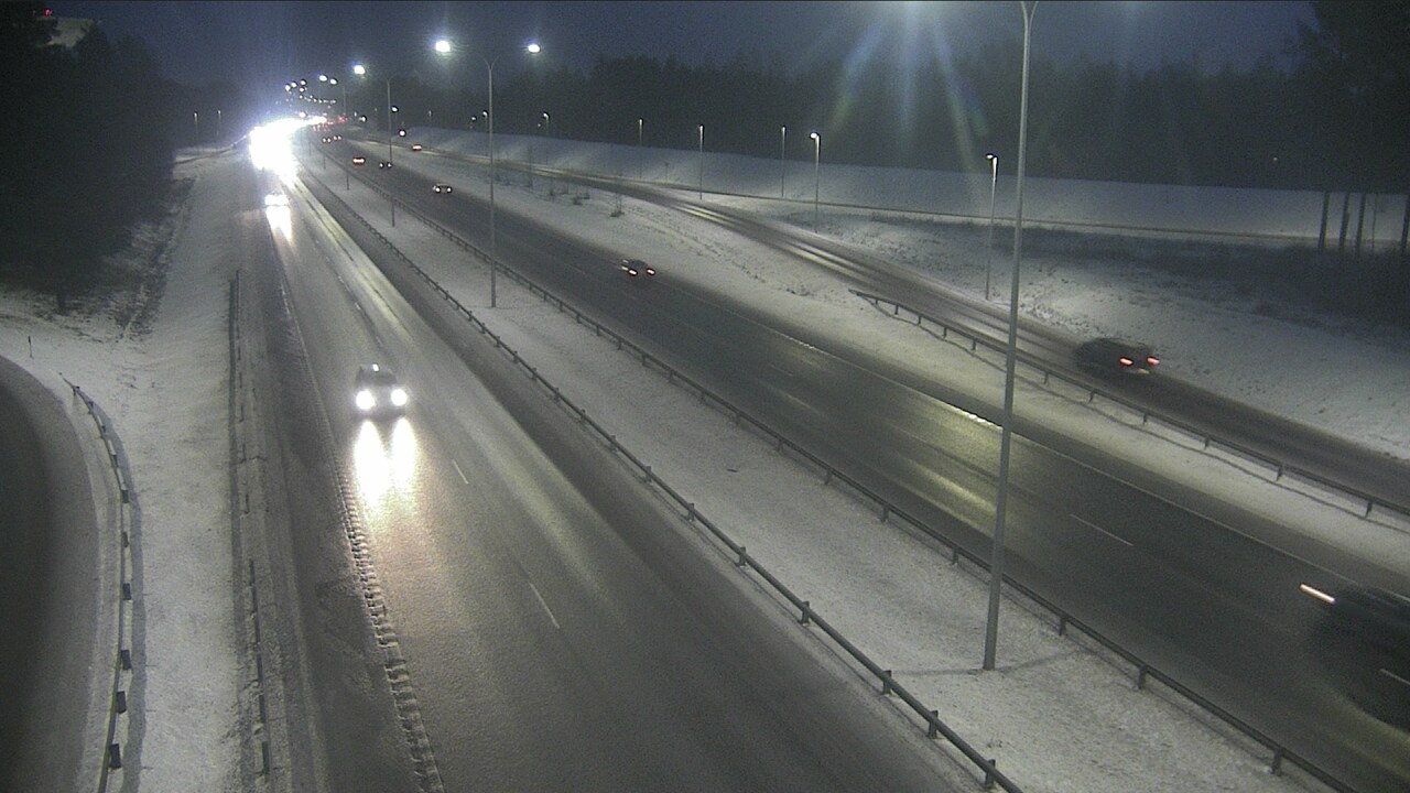 Weather Camera Image Väg 4 Uleåborg, Isko, Oulu, Pohjois-Pohjanmaa