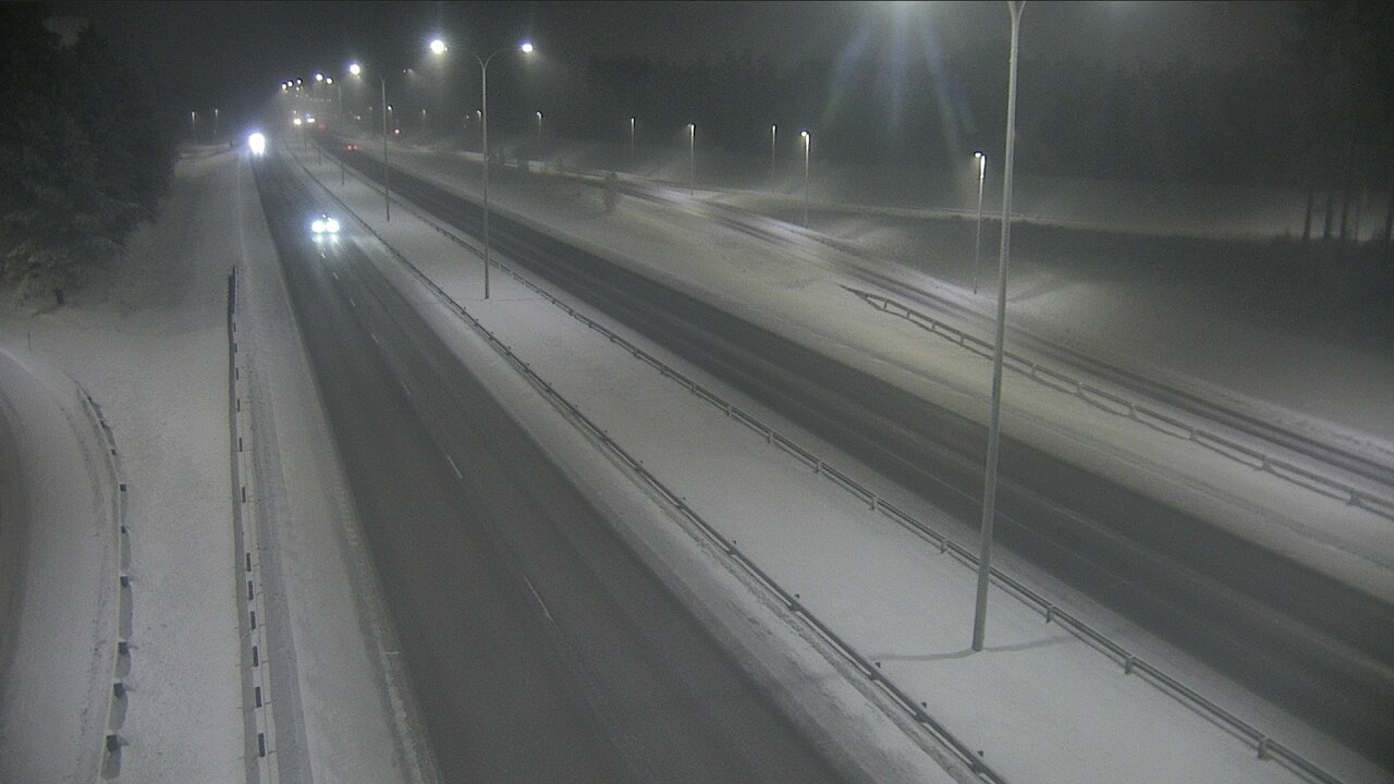 Weather Camera Image Road 4 Oulu, Isko, Oulu, Pohjois-Pohjanmaa