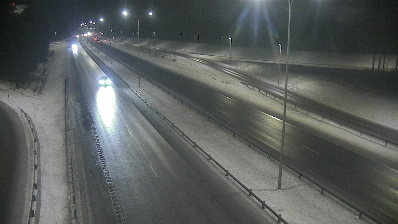 Weather Camera Image Väg 4 Uleåborg, Isko, Oulu, Pohjois-Pohjanmaa