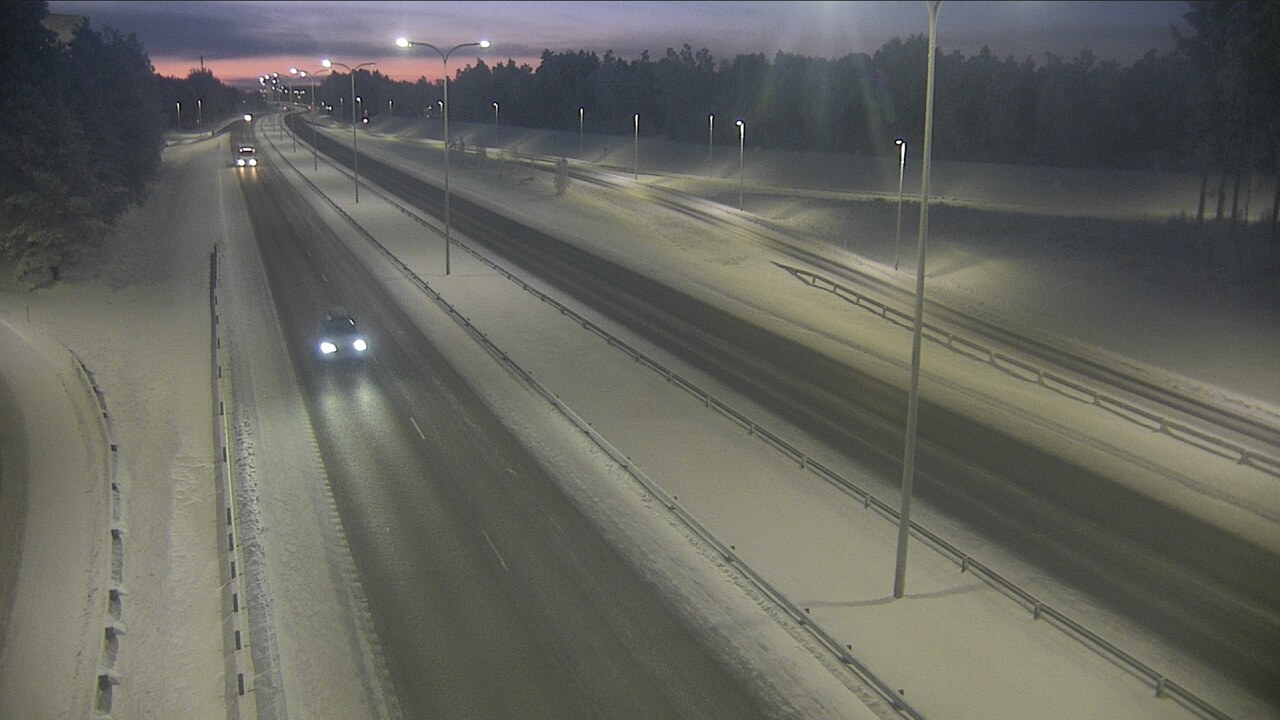 Weather Camera Image Road 4 Oulu, Isko, Oulu, Pohjois-Pohjanmaa