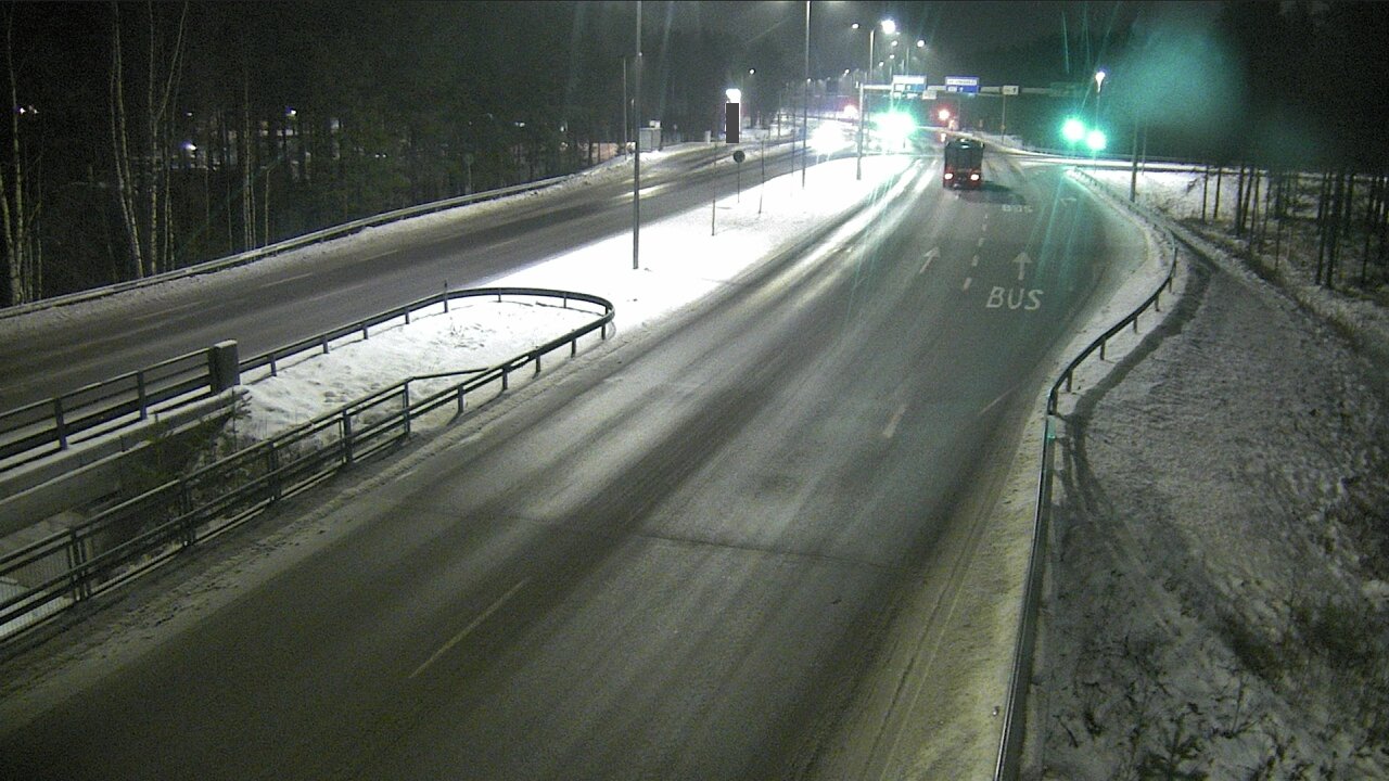 Weather Camera Image Väg 4 Uleåborg, Isko, Oulu, Pohjois-Pohjanmaa