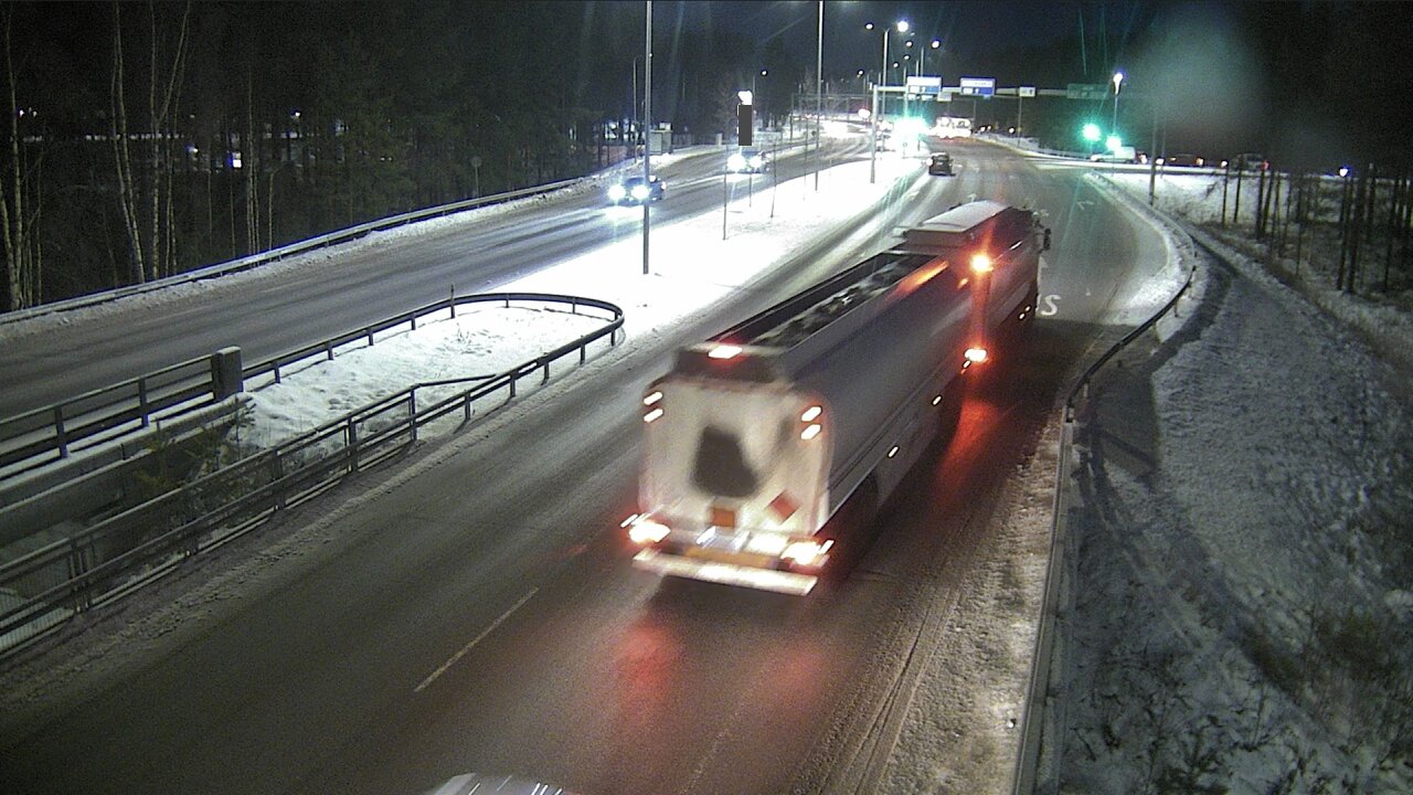 Weather Camera Image Väg 4 Uleåborg, Isko, Oulu, Pohjois-Pohjanmaa