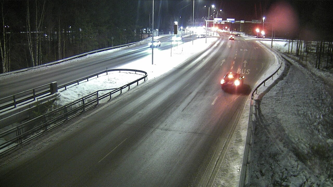 Weather Camera Image Väg 4 Uleåborg, Isko, Oulu, Pohjois-Pohjanmaa