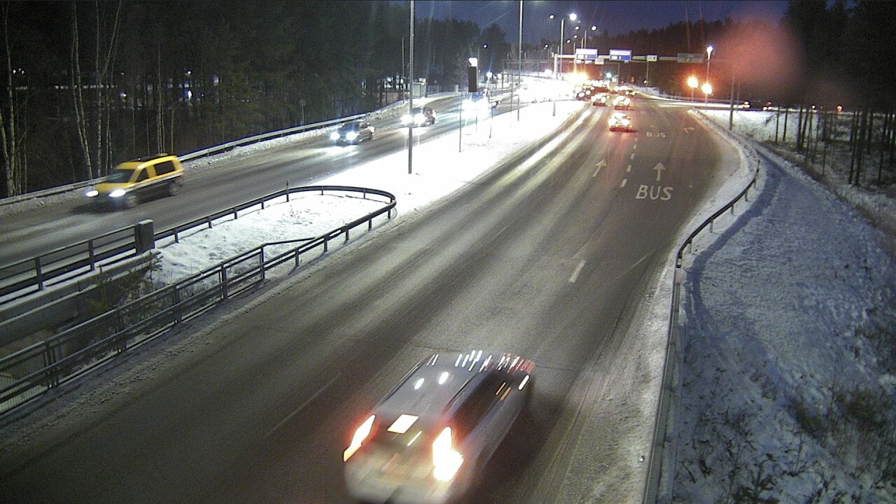 Weather Camera Image Väg 4 Uleåborg, Isko, Oulu, Pohjois-Pohjanmaa