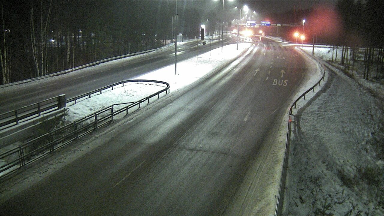 Weather Camera Image Väg 4 Uleåborg, Isko, Oulu, Pohjois-Pohjanmaa