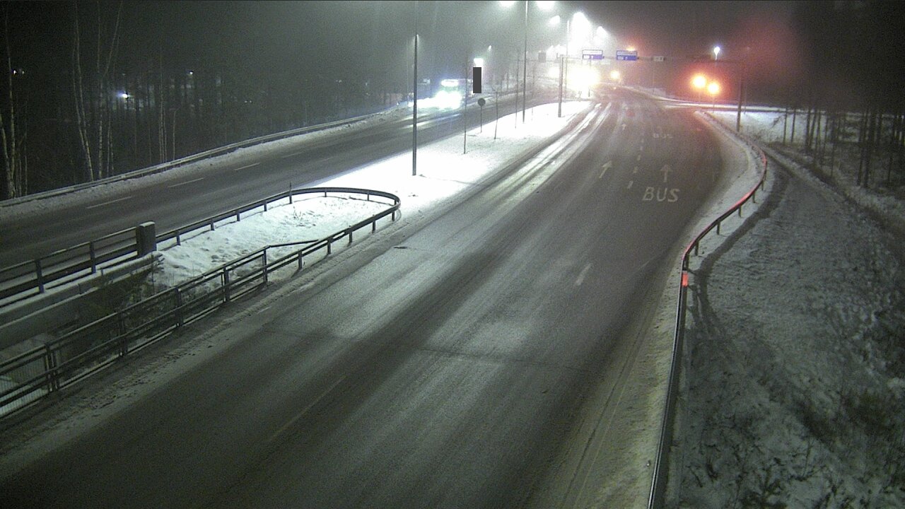 Weather Camera Image Väg 4 Uleåborg, Isko, Oulu, Pohjois-Pohjanmaa