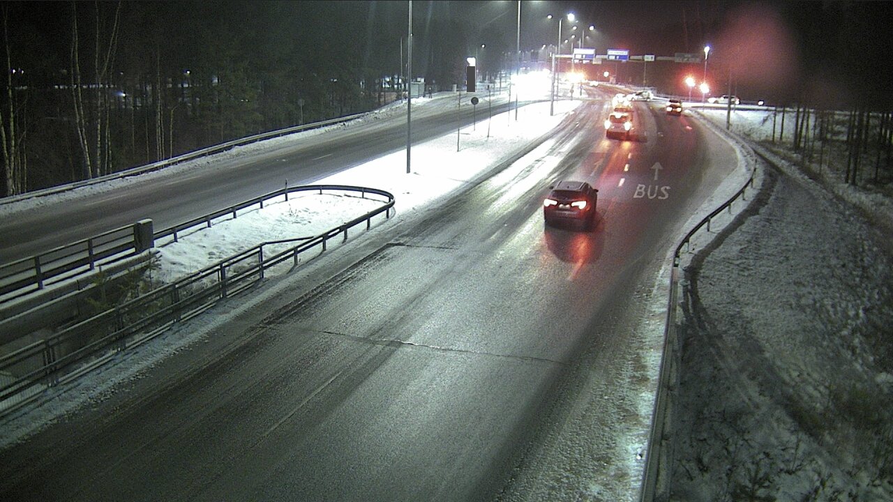 Weather Camera Image Road 4 Oulu, Isko, Oulu, Pohjois-Pohjanmaa