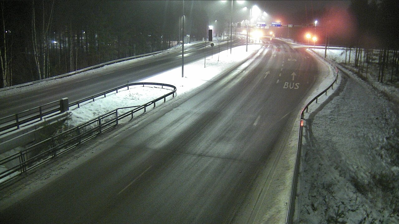 Weather Camera Image Väg 4 Uleåborg, Isko, Oulu, Pohjois-Pohjanmaa