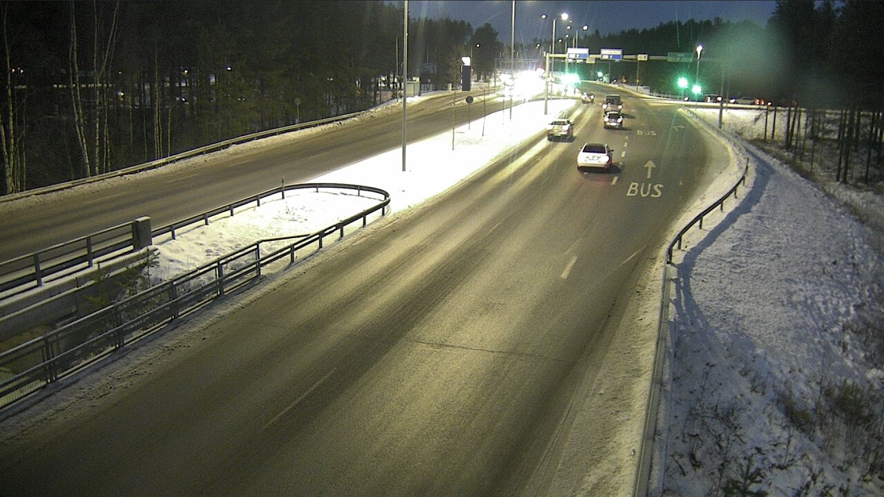 Weather Camera Image Väg 4 Uleåborg, Isko, Oulu, Pohjois-Pohjanmaa