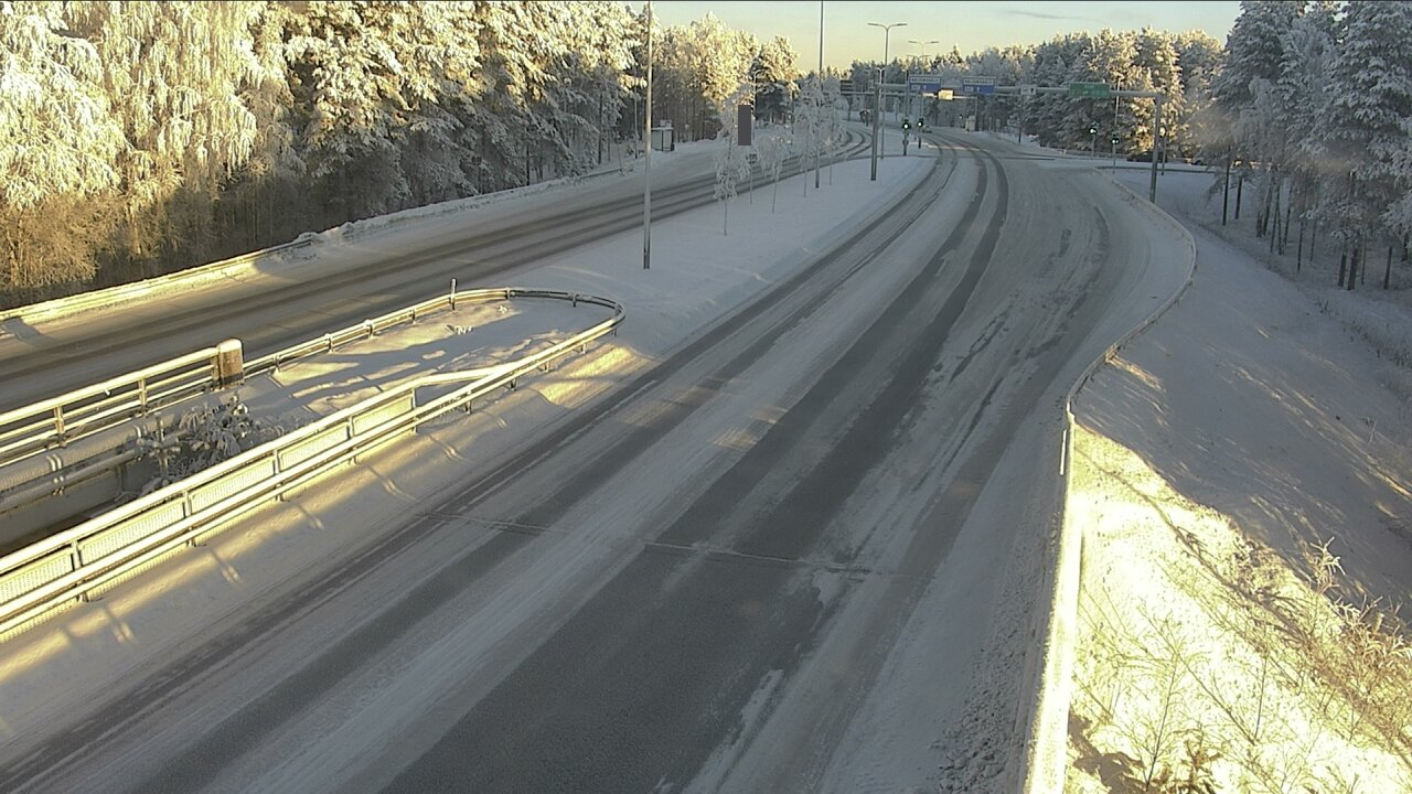 Weather Camera Image Road 4 Oulu, Isko, Oulu, Pohjois-Pohjanmaa