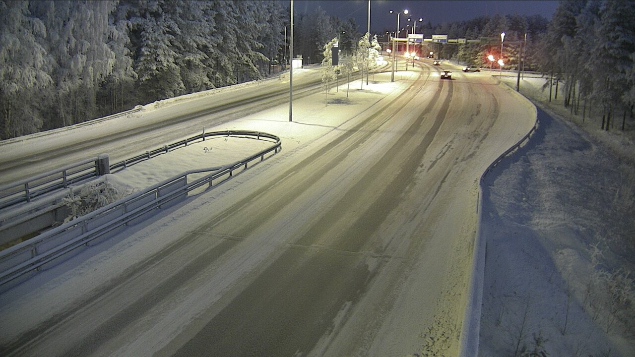 Weather Camera Image Road 4 Oulu, Isko, Oulu, Pohjois-Pohjanmaa
