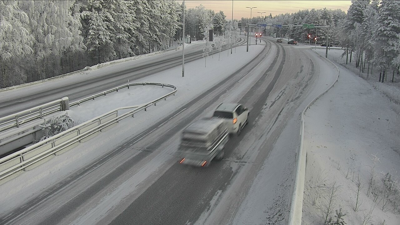 Weather Camera Image Road 4 Oulu, Isko, Oulu, Pohjois-Pohjanmaa