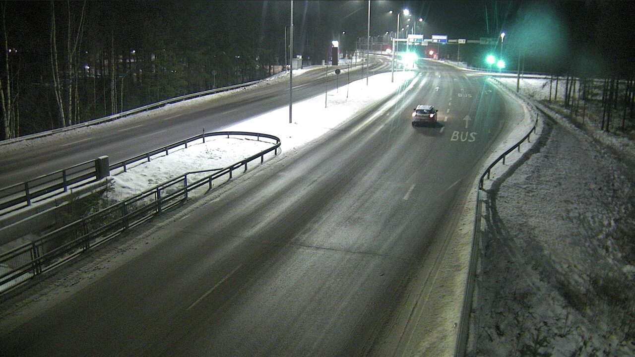 Weather Camera Image Väg 4 Uleåborg, Isko, Oulu, Pohjois-Pohjanmaa