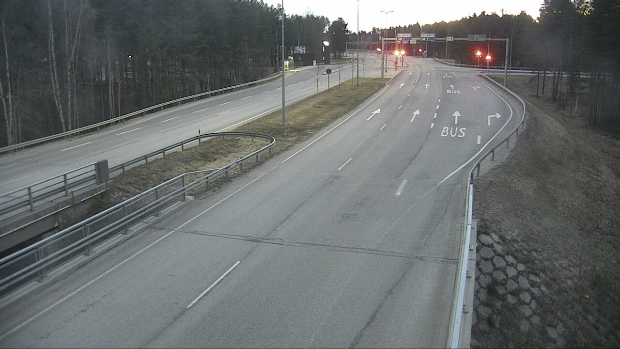 Weather Camera Image Väg 4 Uleåborg, Isko, Oulu, Pohjois-Pohjanmaa