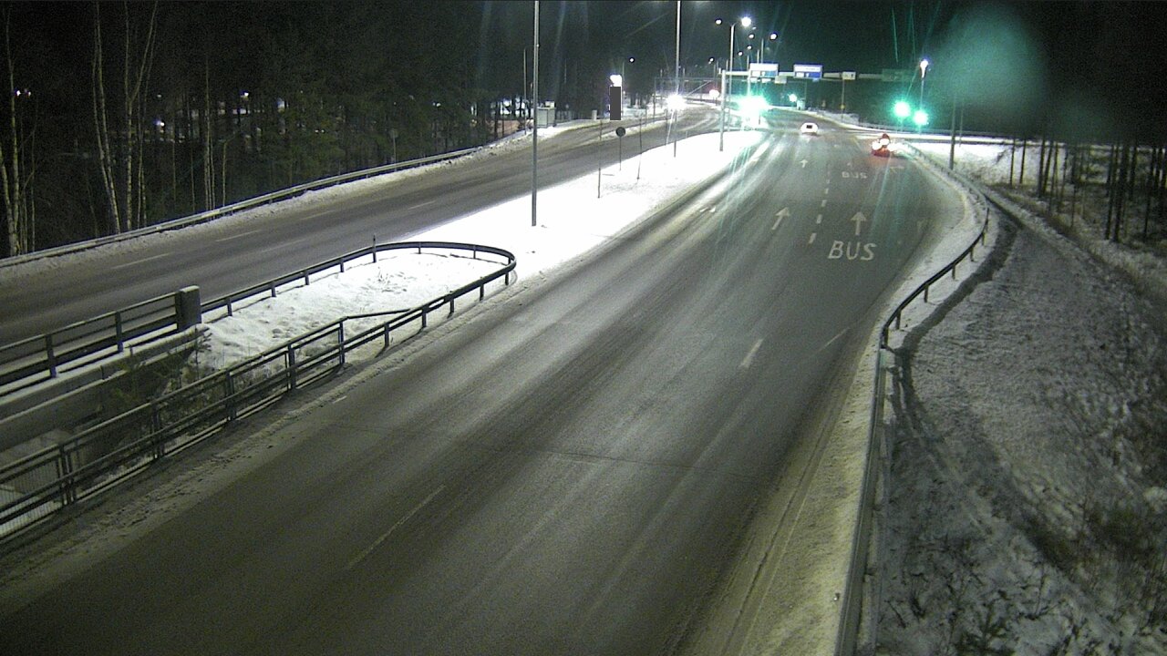 Weather Camera Image Väg 4 Uleåborg, Isko, Oulu, Pohjois-Pohjanmaa