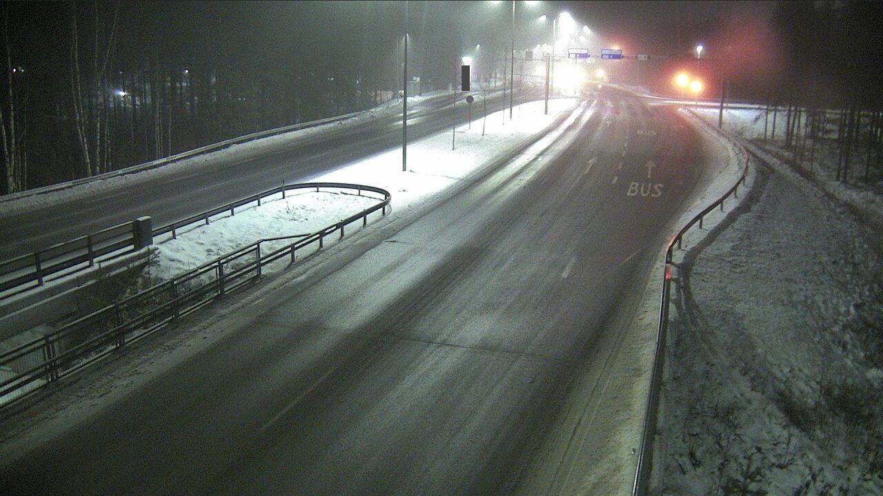 Weather Camera Image Väg 4 Uleåborg, Isko, Oulu, Pohjois-Pohjanmaa