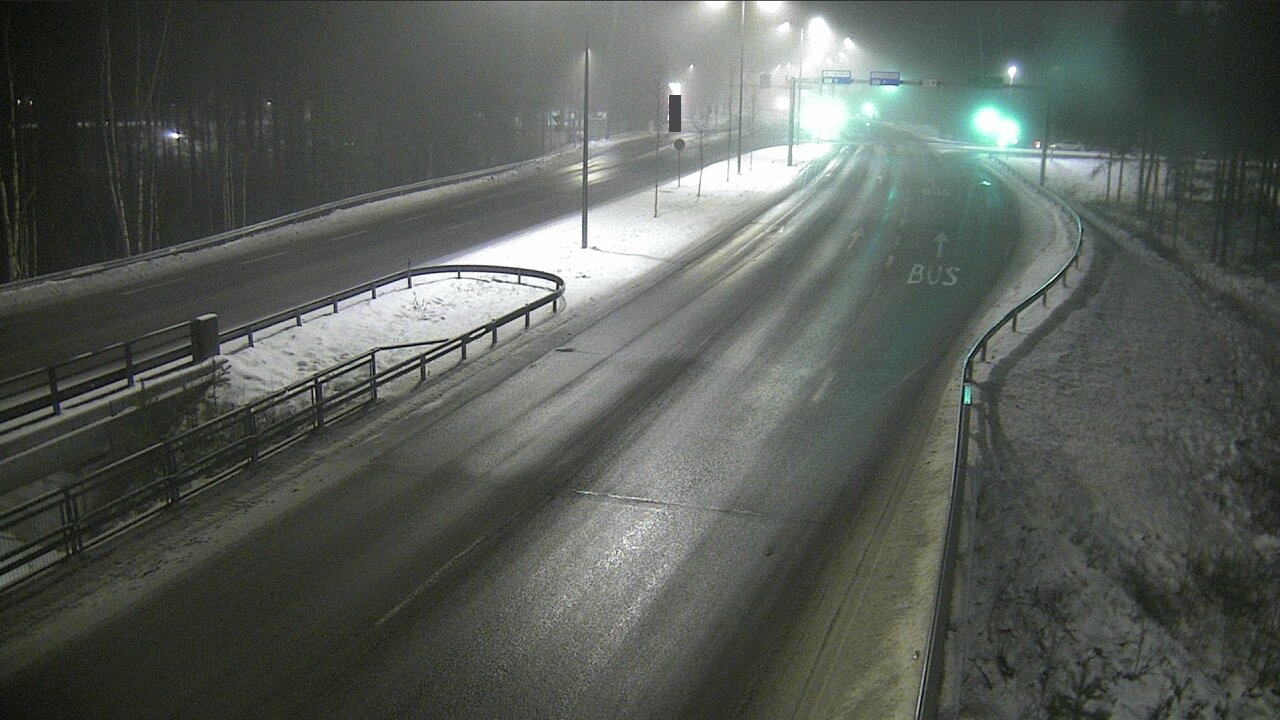 Weather Camera Image Väg 4 Uleåborg, Isko, Oulu, Pohjois-Pohjanmaa