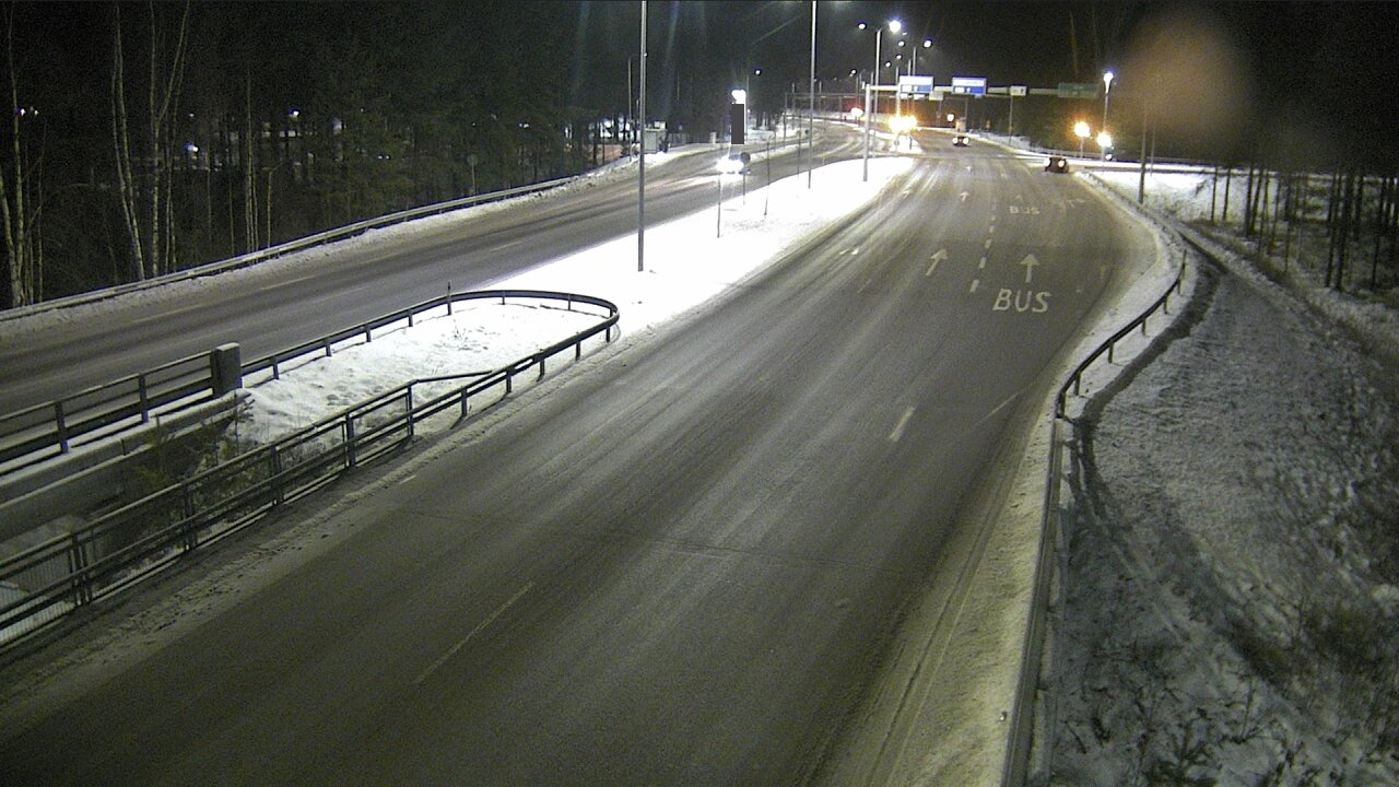 Weather Camera Image Väg 4 Uleåborg, Isko, Oulu, Pohjois-Pohjanmaa