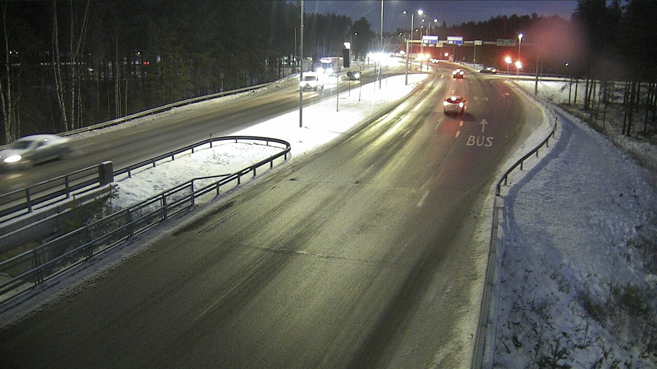 Weather Camera Image Road 4 Oulu, Isko, Oulu, Pohjois-Pohjanmaa