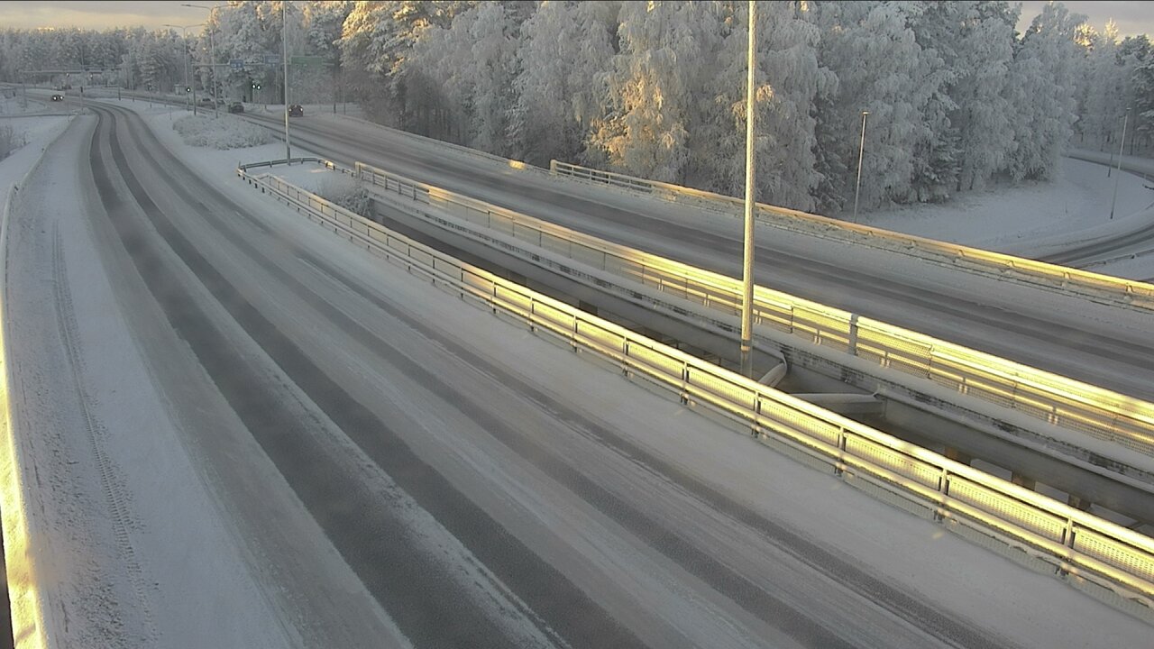 Weather Camera Image Väg 4 Uleåborg, Isko, Oulu, Pohjois-Pohjanmaa