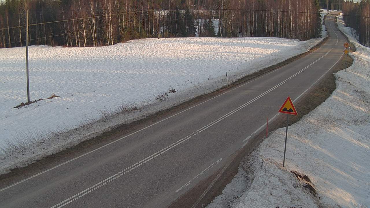 Weather Camera Image Väg 78 Puolanka, Paasikoski, Puolanka, Kainuu