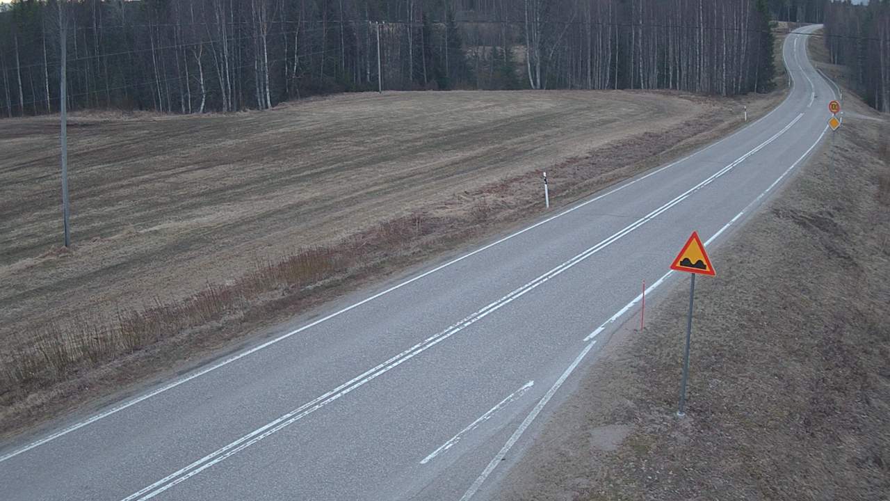 Weather Camera Image Väg 78 Puolanka, Paasikoski, Puolanka, Kainuu