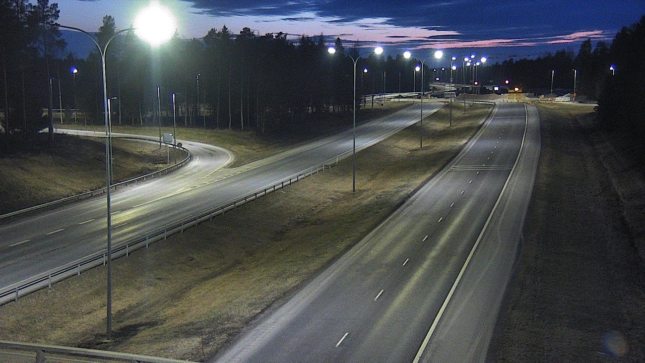 Weather Camera Image Väg 4 Oleåborg, Pateniemi, Oulu, Pohjois-Pohjanmaa