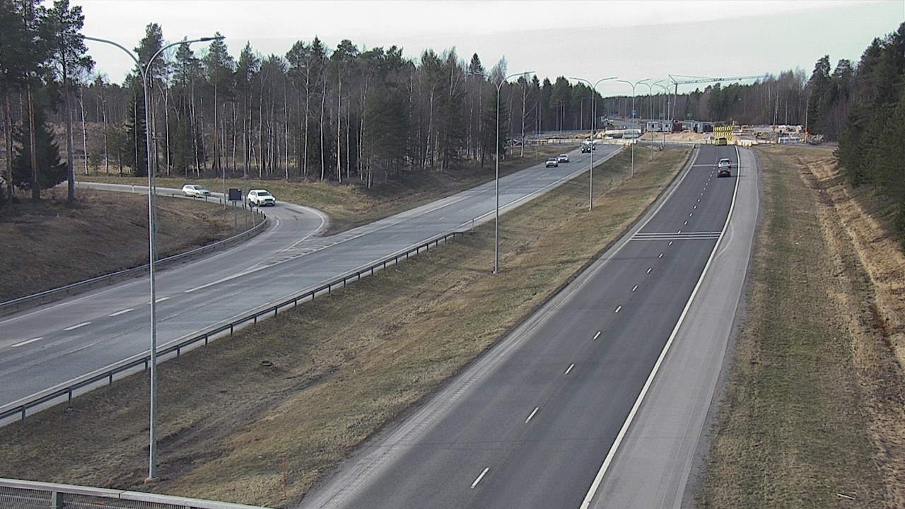 Weather Camera Image Väg 4 Oleåborg, Pateniemi, Oulu, Pohjois-Pohjanmaa