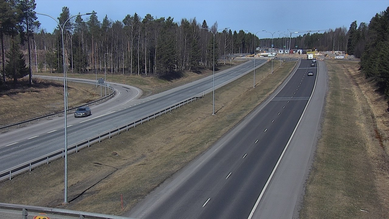 Weather Camera Image Väg 4 Oleåborg, Pateniemi, Oulu, Pohjois-Pohjanmaa