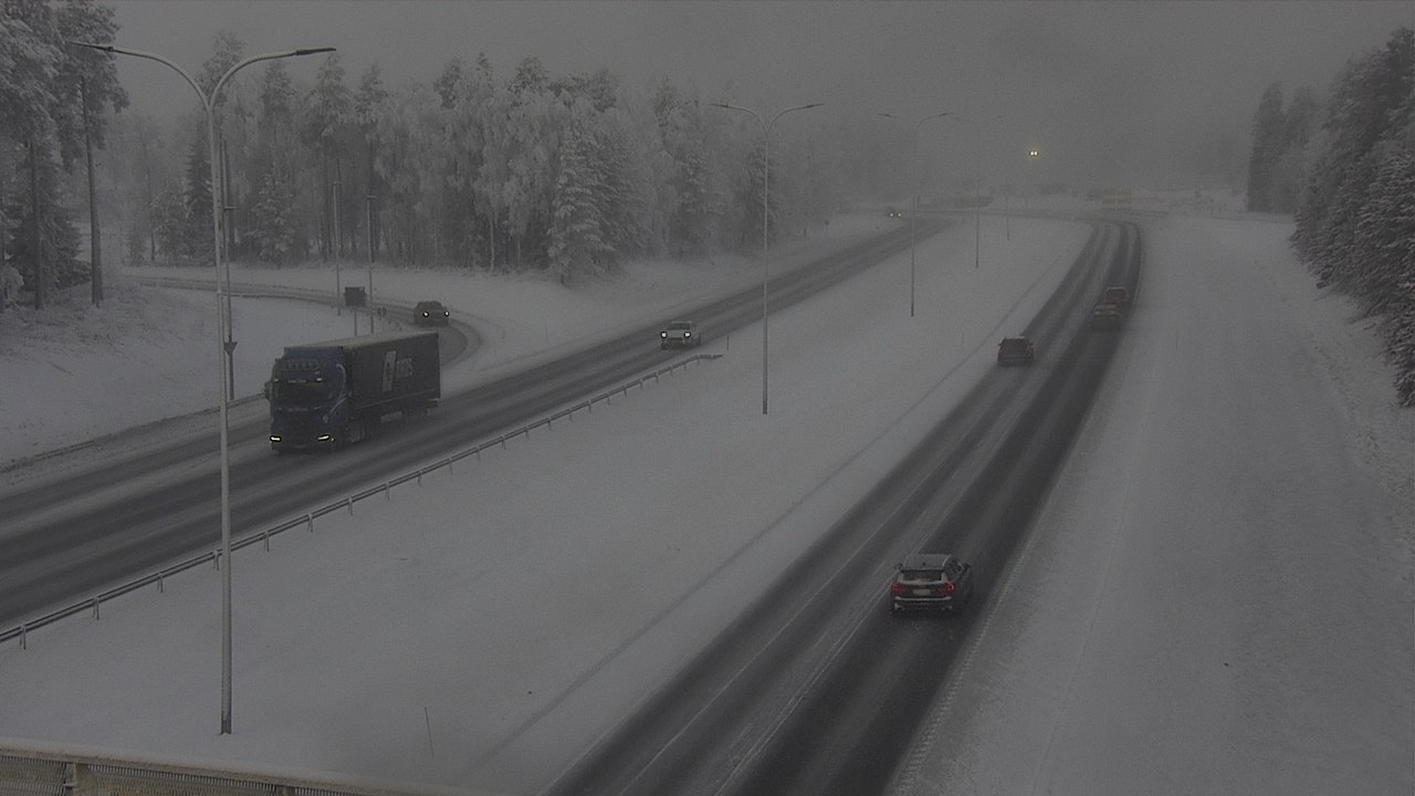 Weather Camera Image Road 4 Oulu, Pateniemi, Oulu, Pohjois-Pohjanmaa