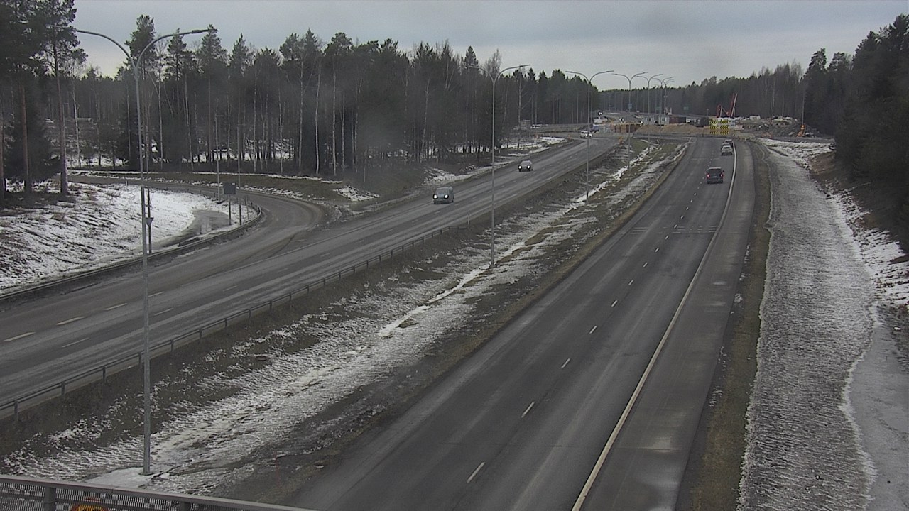 Weather Camera Image Väg 4 Oleåborg, Pateniemi, Oulu, Pohjois-Pohjanmaa