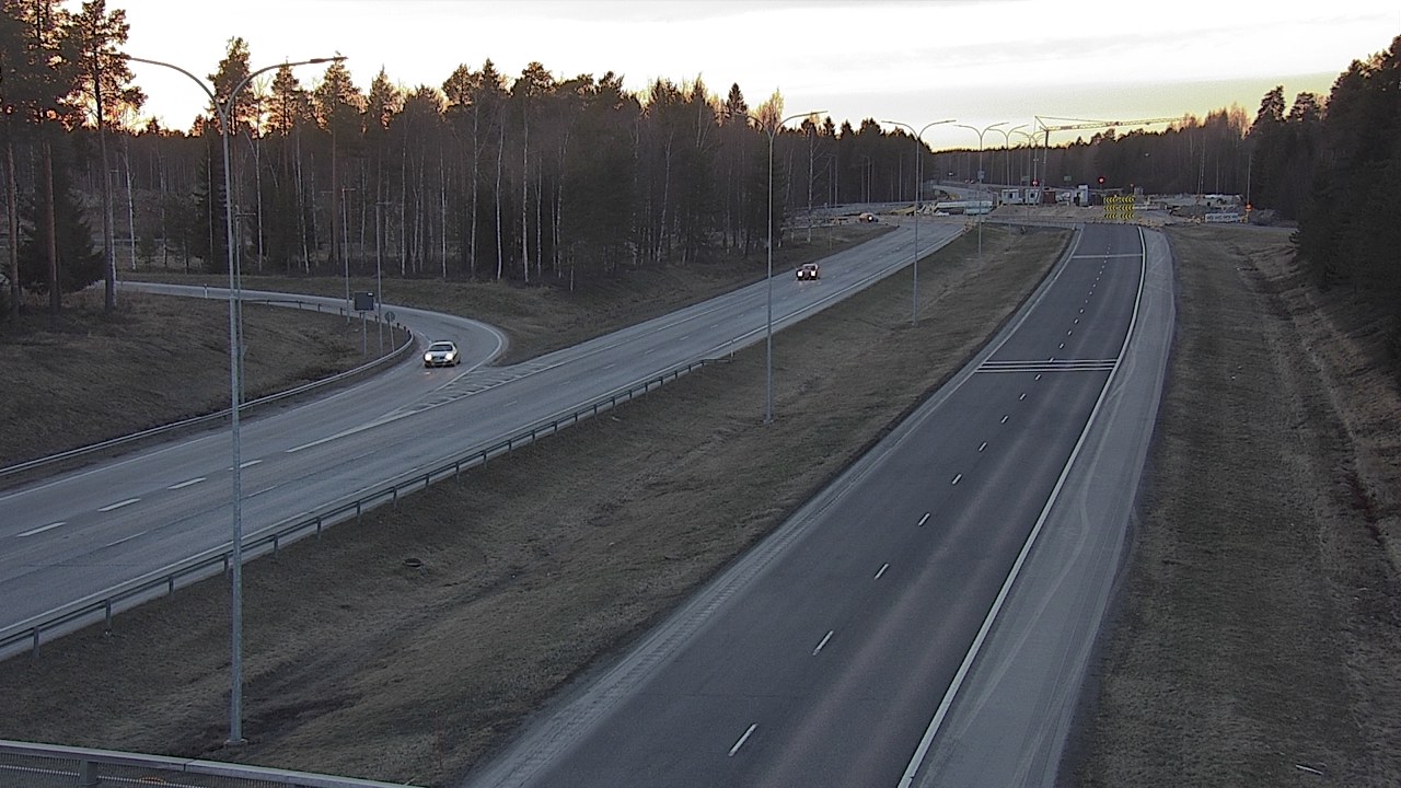 Weather Camera Image Väg 4 Oleåborg, Pateniemi, Oulu, Pohjois-Pohjanmaa