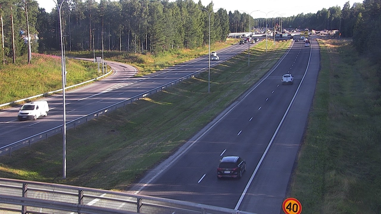 Weather Camera Image Road 4 Oulu, Pateniemi, Oulu, Pohjois-Pohjanmaa
