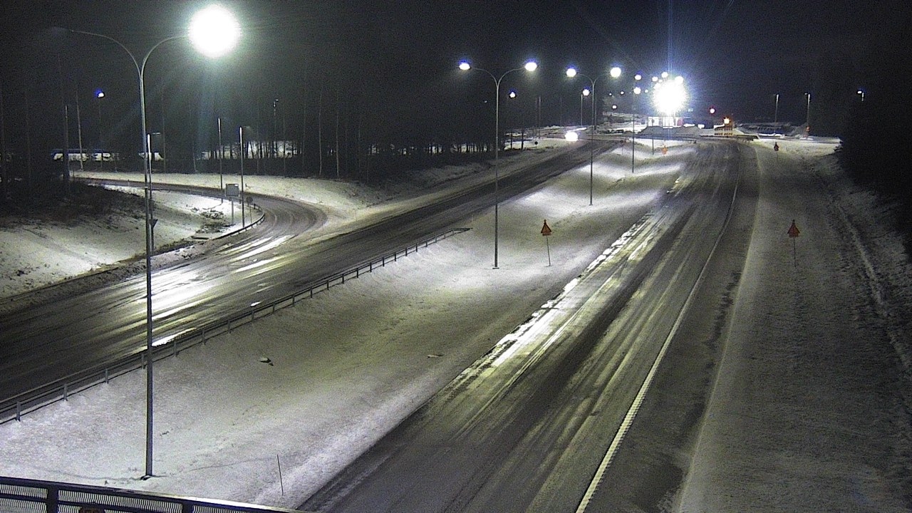 Weather Camera Image Väg 4 Oleåborg, Pateniemi, Oulu, Pohjois-Pohjanmaa