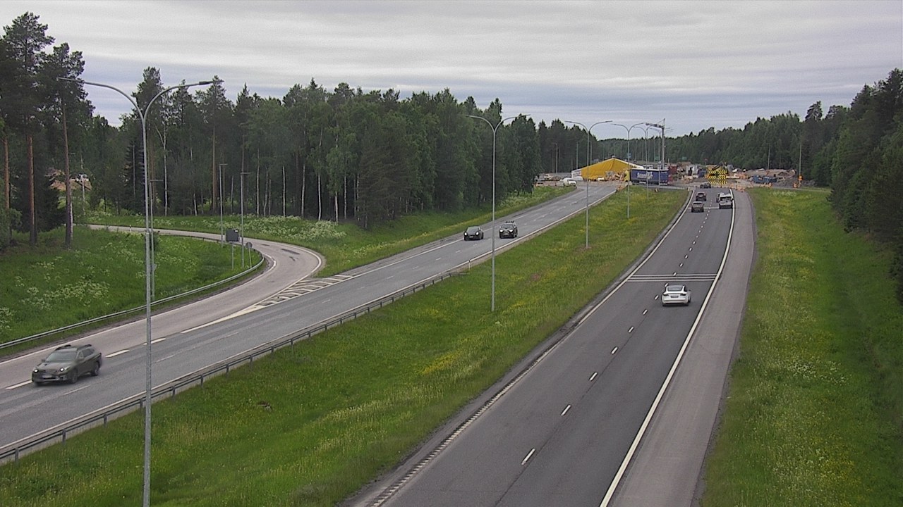 Weather Camera Image Väg 4 Oleåborg, Pateniemi, Oulu, Pohjois-Pohjanmaa