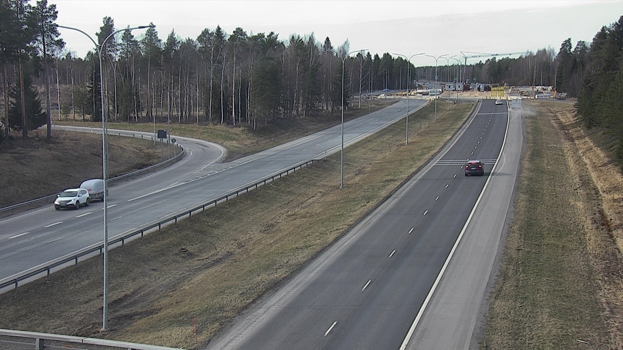 Weather Camera Image Väg 4 Oleåborg, Pateniemi, Oulu, Pohjois-Pohjanmaa