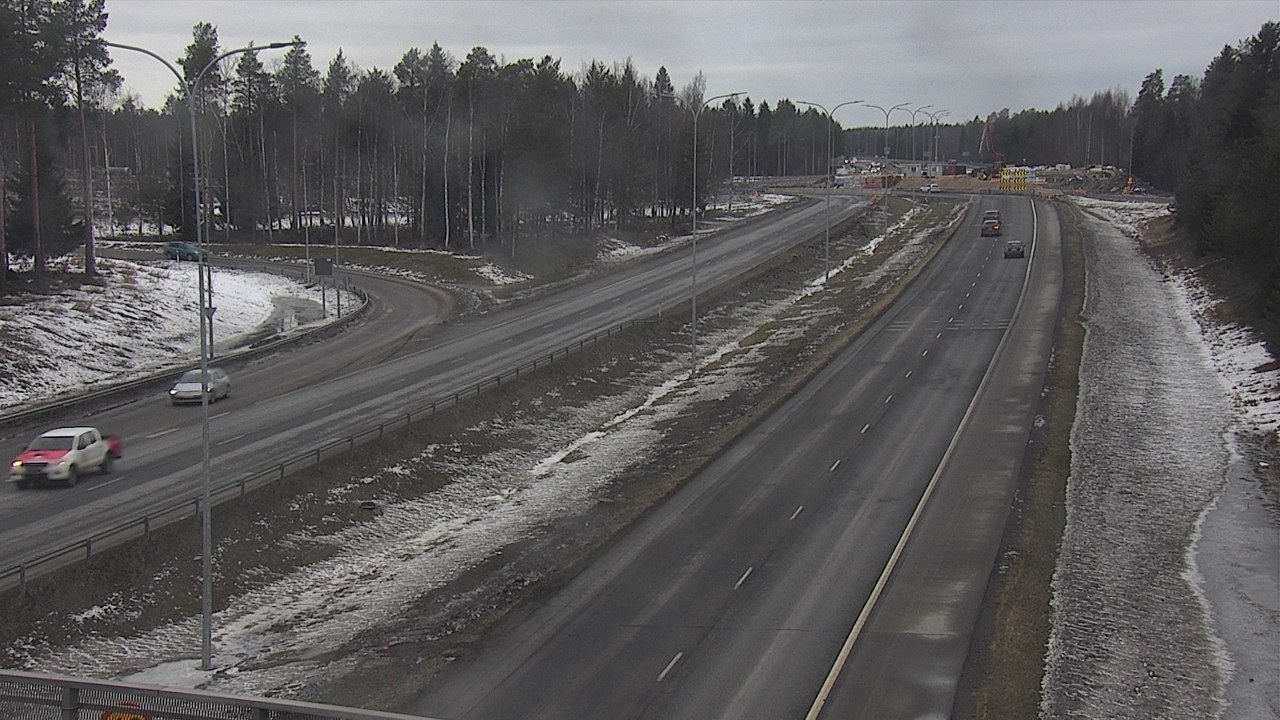 Weather Camera Image Väg 4 Oleåborg, Pateniemi, Oulu, Pohjois-Pohjanmaa