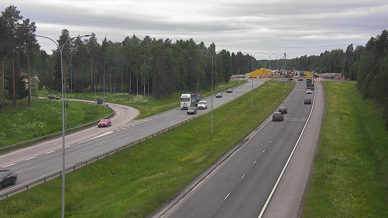 Weather Camera Image Väg 4 Oleåborg, Pateniemi, Oulu, Pohjois-Pohjanmaa