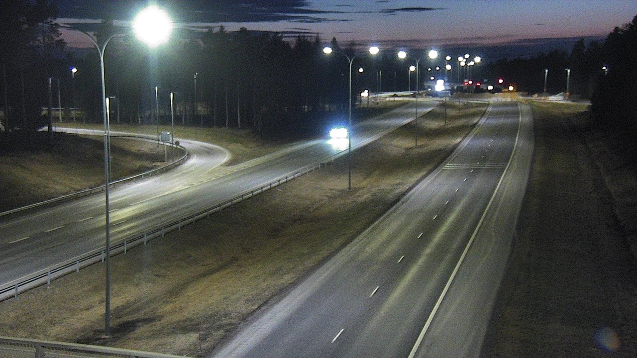 Weather Camera Image Väg 4 Oleåborg, Pateniemi, Oulu, Pohjois-Pohjanmaa